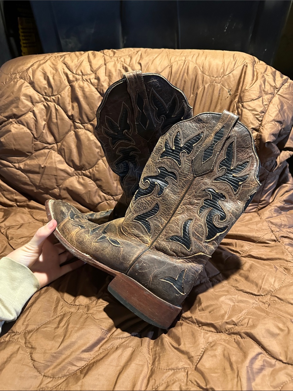 Johnny Ringo Brown Leather Western Ankle Boots with Black Stitching